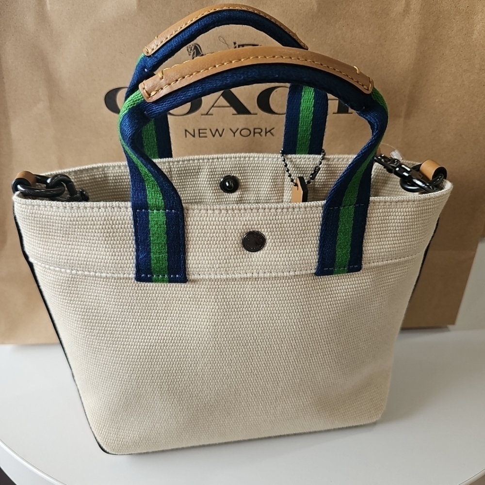 Coach Tote Bag 20 With Coach Graphic - Picture 2 of 3